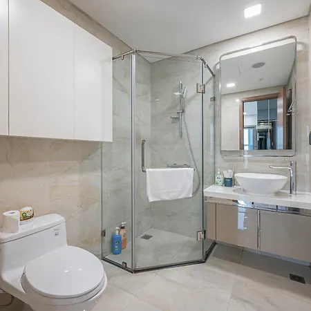 Celavie Serviced Apartment - The Vinhomes And Landmark Ho Chi Minh City Exterior photo