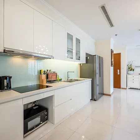 Celavie Serviced Apartment - The Vinhomes And Landmark Ho Chi Minh City Exterior photo