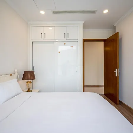 Celavie Serviced Apartment - The Vinhomes And Landmark Ho Chi Minh City Exterior photo