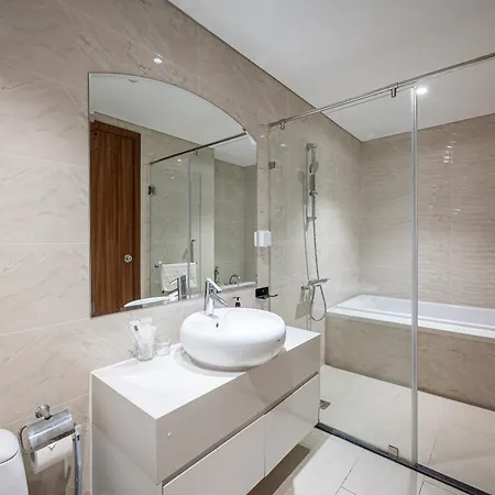 Celavie Serviced Apartment - The Vinhomes And Landmark Ho Chi Minh City Room photo