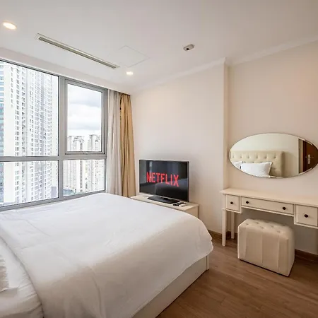 Celavie Serviced Apartment - The Vinhomes And Landmark Ho Chi Minh City Exterior photo