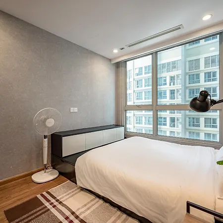 Celavie Serviced Apartment - The Vinhomes And Landmark Ho Chi Minh City Exterior photo