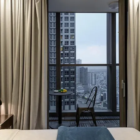 Celavie Serviced Apartment - The Vinhomes And Landmark Ho Chi Minh City Exterior photo