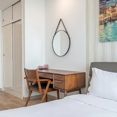 Celavie Serviced Apartment - The Vinhomes And Landmark Ho Chi Minh City Exterior photo