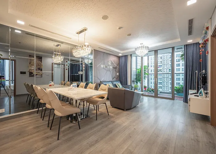 Celavie Serviced Apartment - The Vinhomes And Landmark