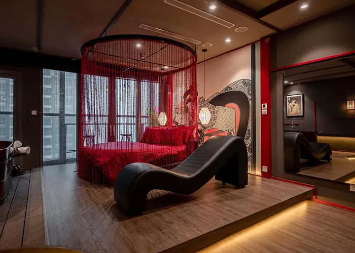 Celavie Serviced Apartment - The Vinhomes And Landmark