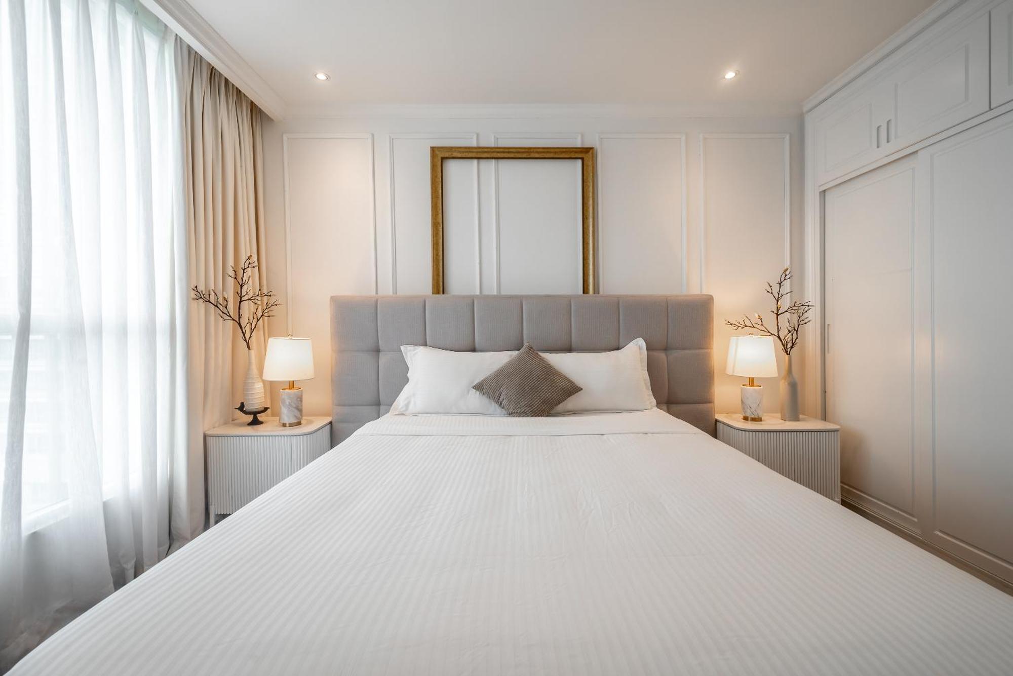 Celavie Serviced - The Vinhomes And Landmark Apartment