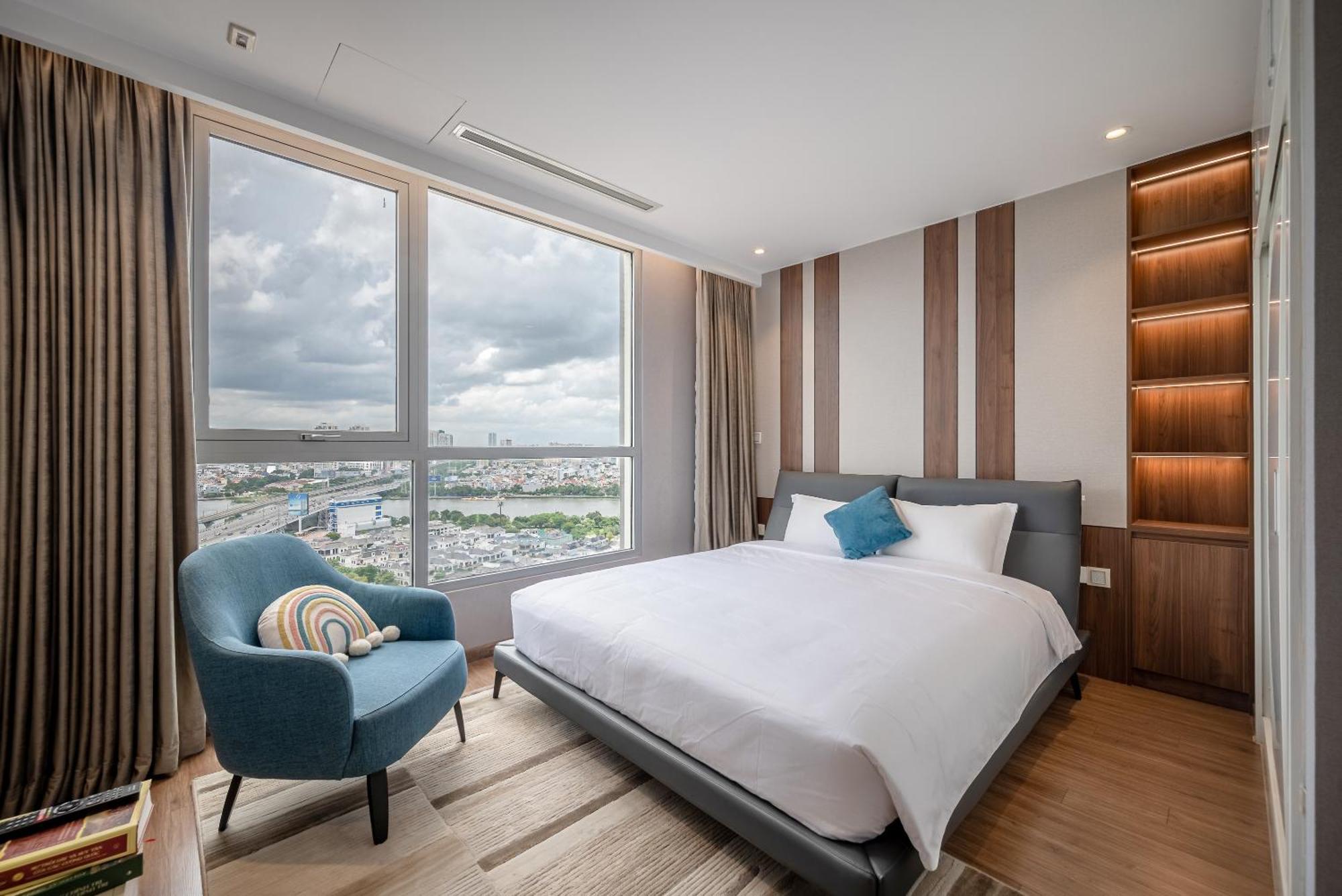 Apartment Celavie Serviced - The Vinhomes And Landmark