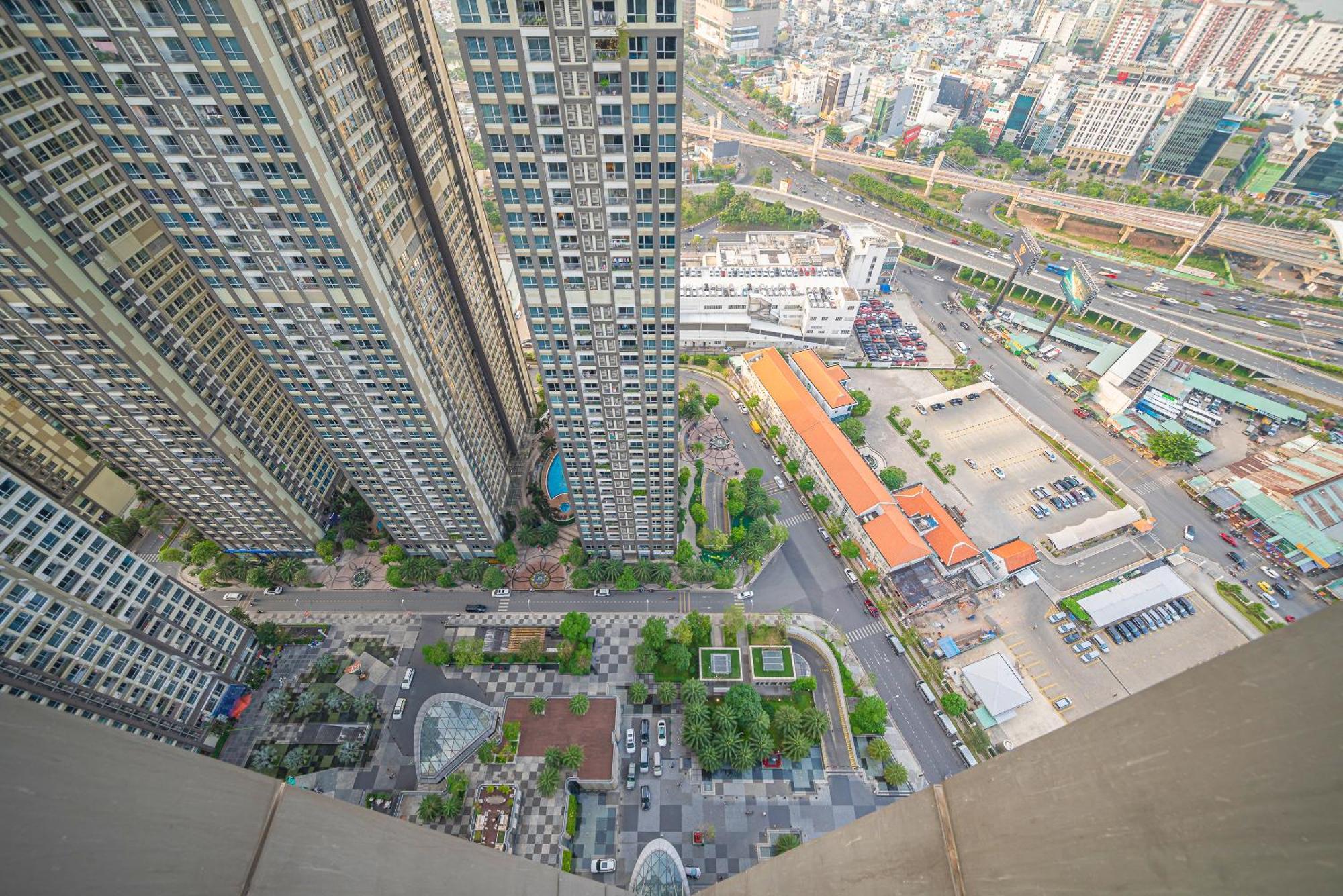 Apartment Celavie Serviced - The Vinhomes And Landmark Ho Chi Minh City